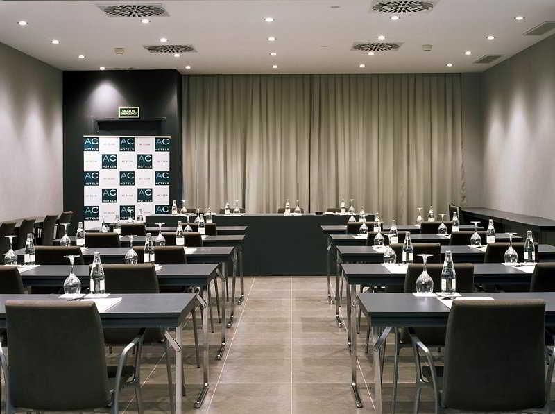 Ac Hotel Elda By Marriott Facilități foto